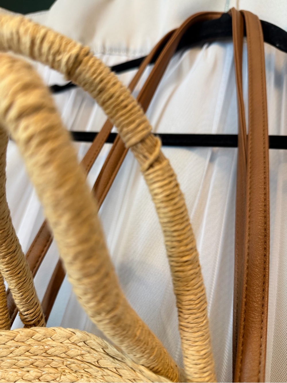 Round Woven Shoulder Bag in Natural Tan - Picture 5 of 8
